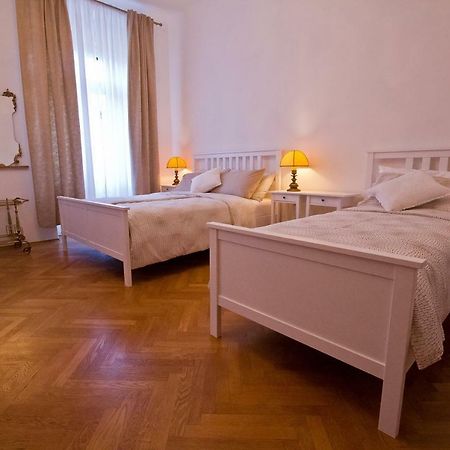 Golden Rooms Bed & Breakfast トリエステ エクステリア 写真