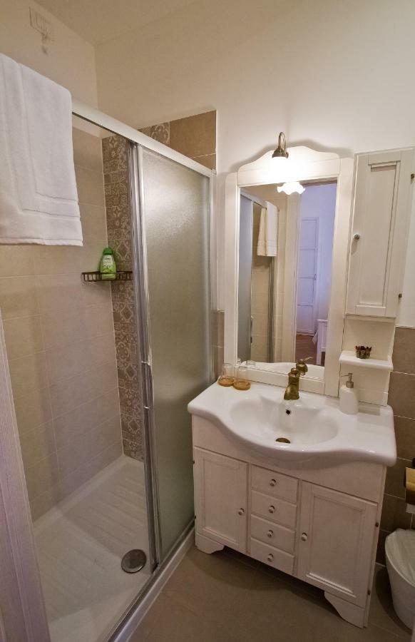 Golden Rooms Bed & Breakfast トリエステ エクステリア 写真