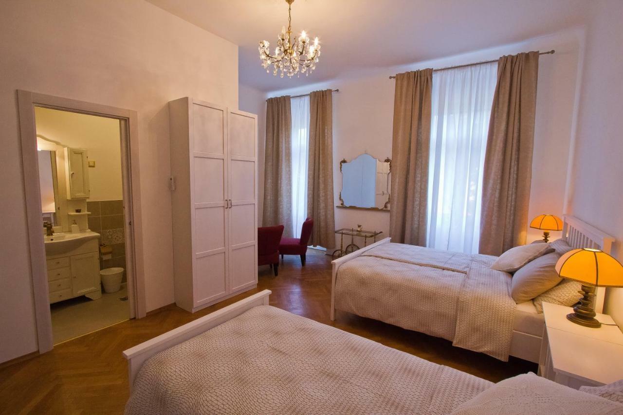Golden Rooms Bed & Breakfast トリエステ エクステリア 写真